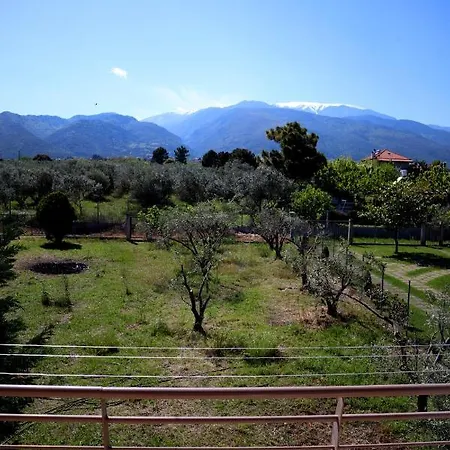 Villa Elioj House *